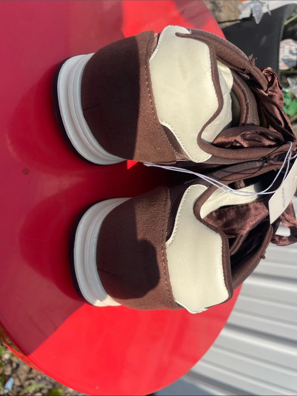 Universal Thread brown sneakers